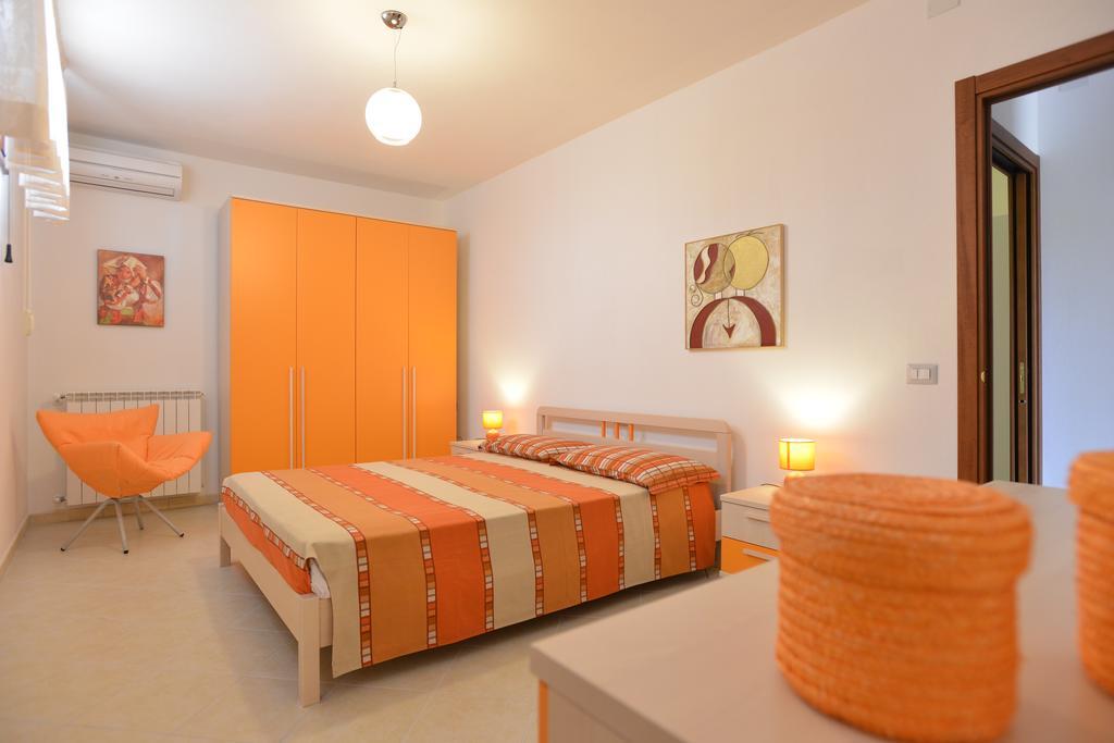 Nit i Dia Guest House Alghero Chambre photo